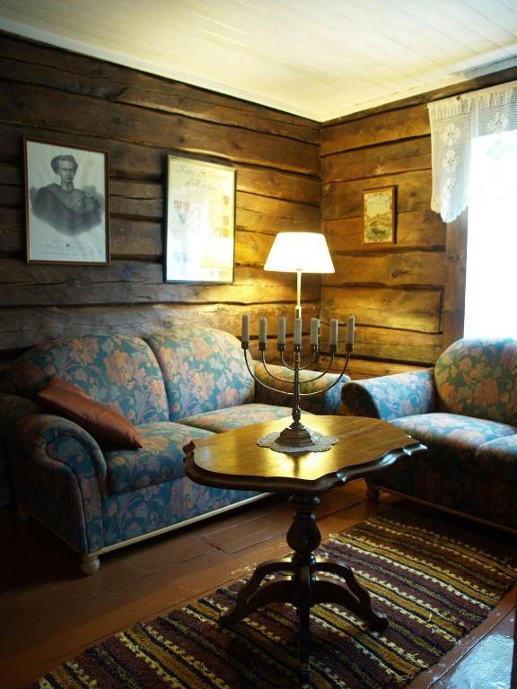 Maria Talu Guesthouse Pootsi Esterno foto